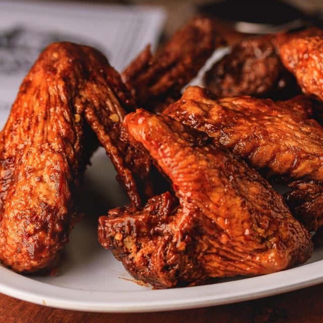 Hickory, Smoked Wings.