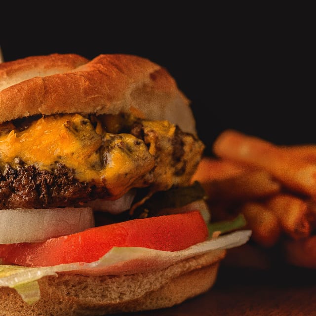 Cheeseburger Combo.